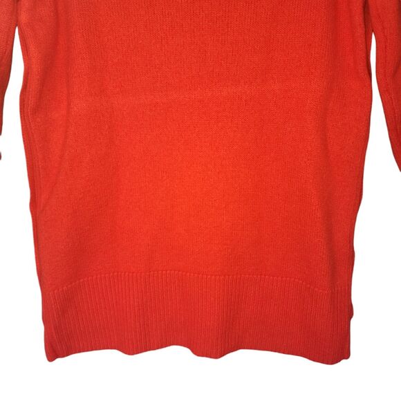 Tuckernuck 100% Wool Bexley Pullover Crewneck Gold Buttons Red Size Small - Picture 9 of 12